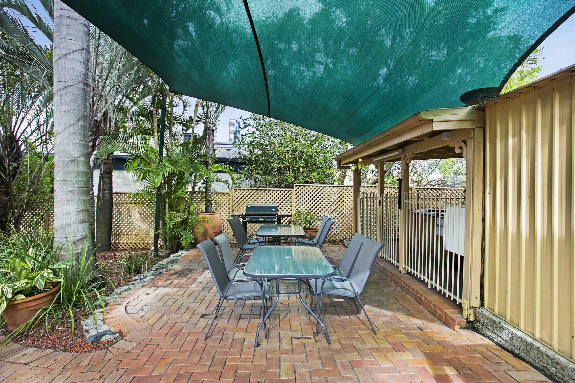 Globe Studios Fortitude Valley Экстерьер фото